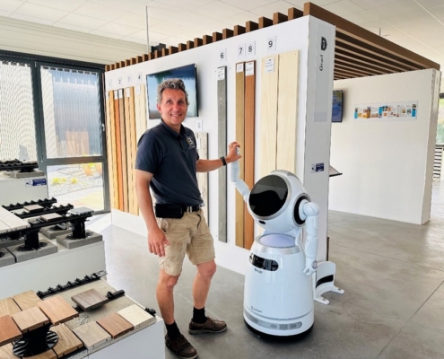 david sonnier et son stagiaire le robot decki !